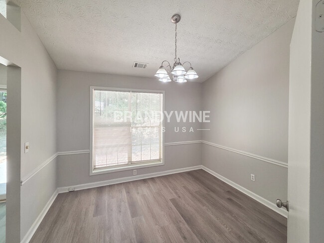 Photo - 5900 Homestead Cir