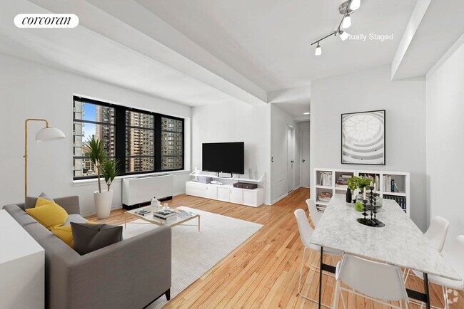 Building Photo - 43 W 61st St Rental