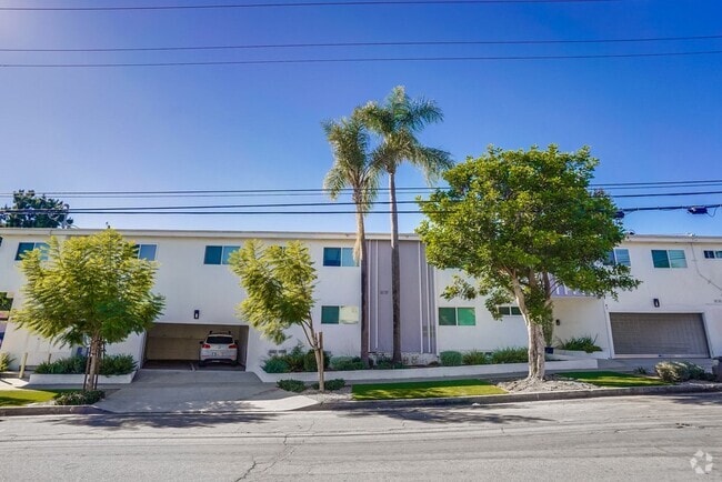 Exterior - 715 Marlborough Ave Rental