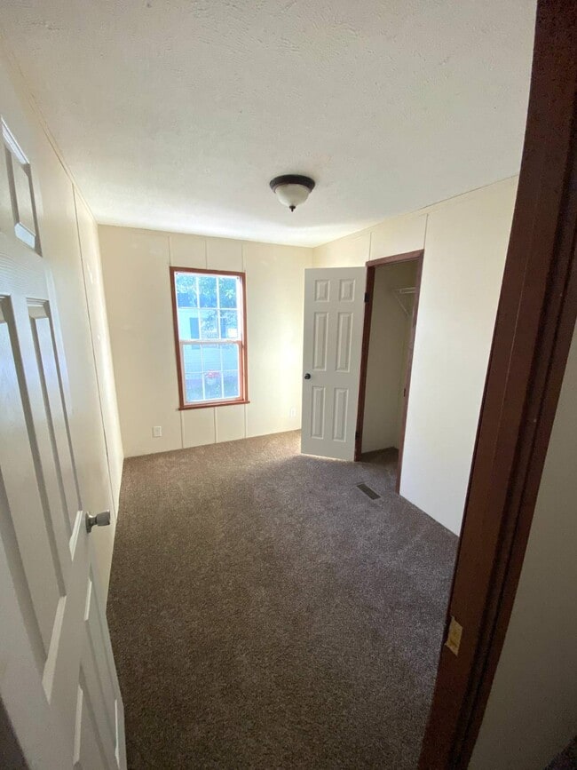 Photo - 1907 Borman Ct