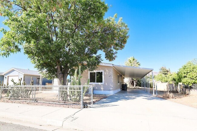 315 N Palomar Ave