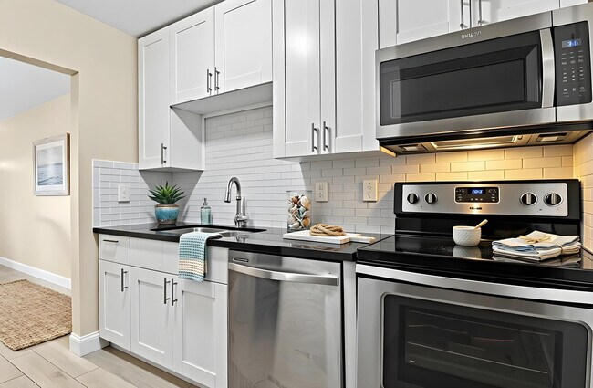 Photo - 2270 NE 68th St Unit 1927