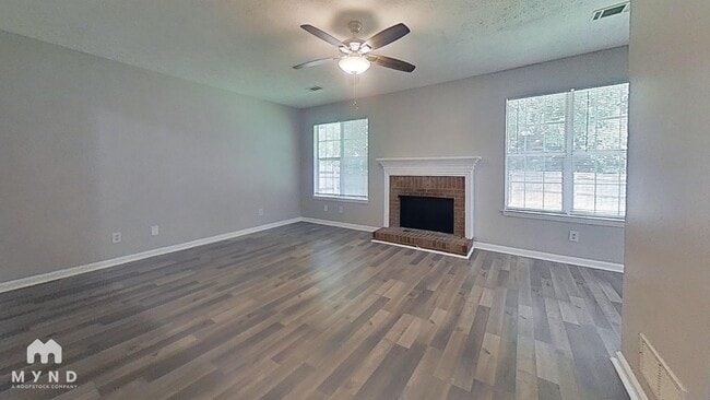 Photo - 2005 McEwen Cir