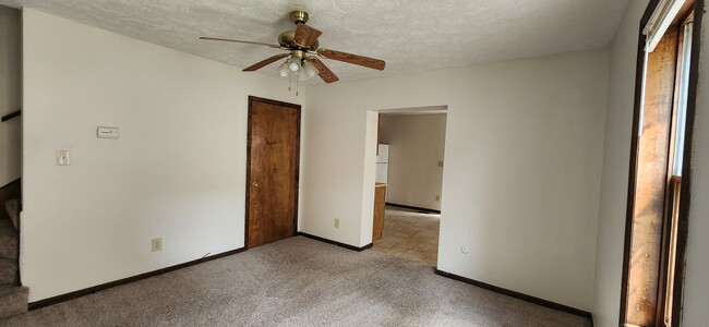 Photo - 112 King Ave