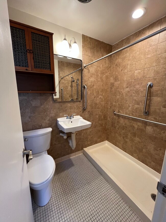 Photo - 4052 W Lake Rd Unidad 4054