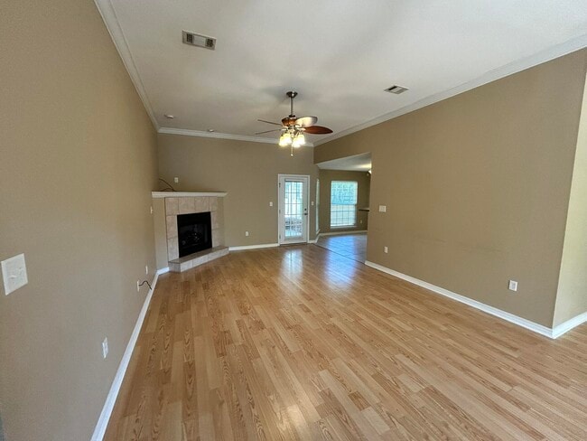 Photo - 5819 Roberts Rd