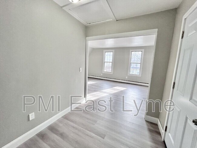 Photo - 46 Hamilton Ave Unit Apt. 2