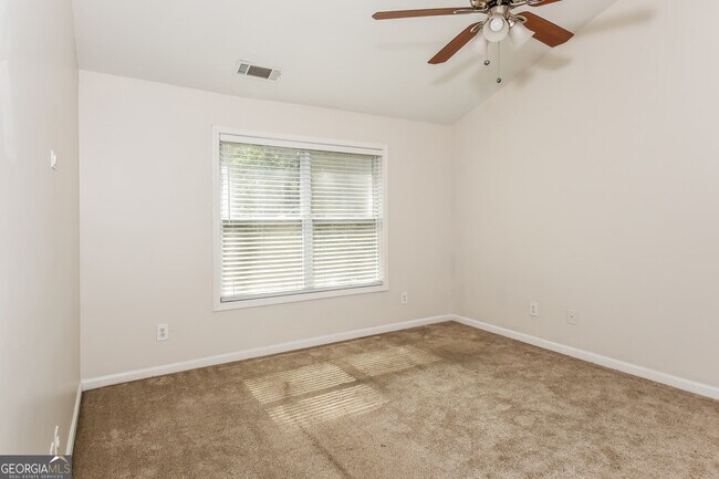 Photo - 105 Ridge Rd