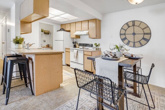 Open Kitchen and Dining with Breakfast Bar