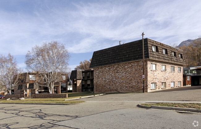 Photo - Madison Grove Apartments