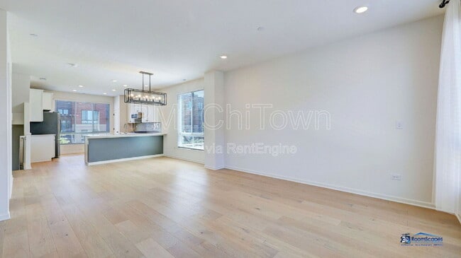 Photo - 2326 Venture Dr