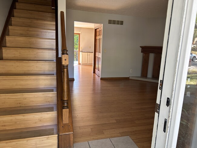 Photo - 1814 Tuxworth Ave Townhome