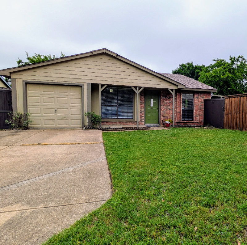 Photo - 412 Vincent St