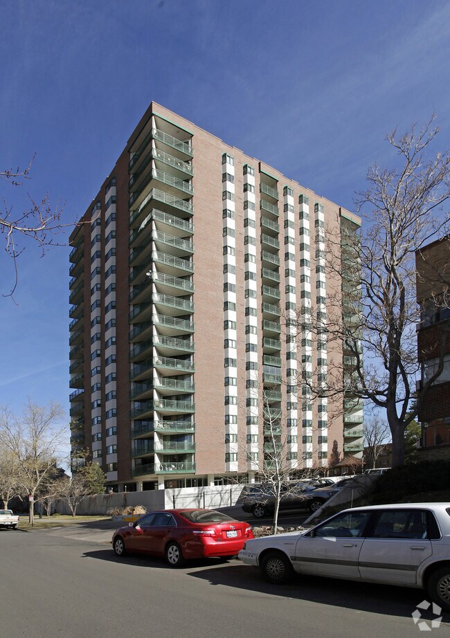 Penn Square Condominiums - Penn Square Condominiums
