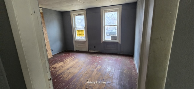 Photo - 1618 W Kettelle St