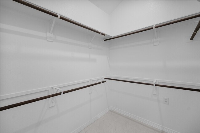 Photo - 13710 Duro Blf Dr
