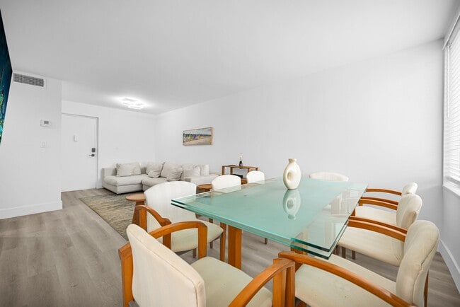 Photo - 250 180th Dr