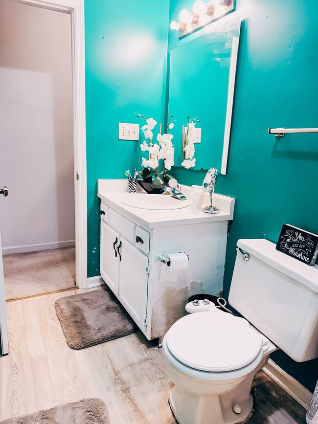 Photo - 617 Lufkin Cir