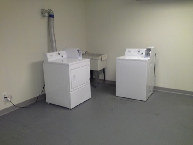 Photo - Keystone  Apartments