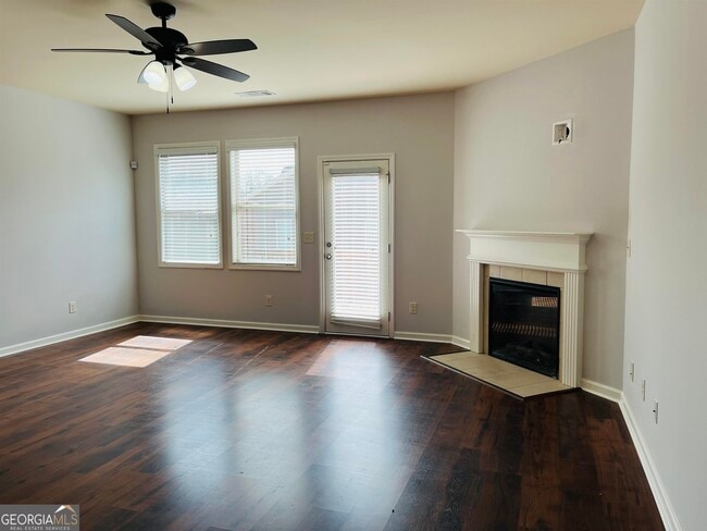 Photo - 381 Sand Bay Dr SW