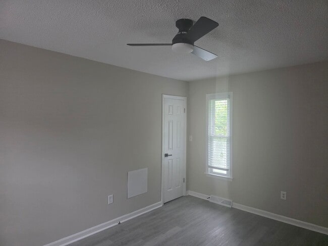 Photo - 309 Westchester Rd