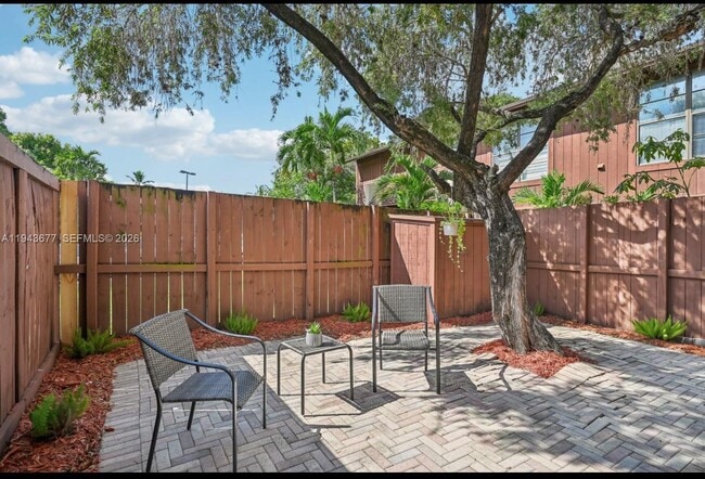 Photo - 7024 SW 114th Pl Unit B52