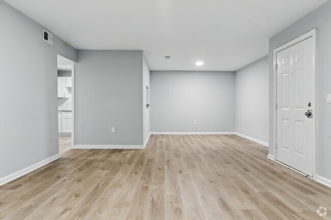2BR, 2BA - 1,200SF - Living Room