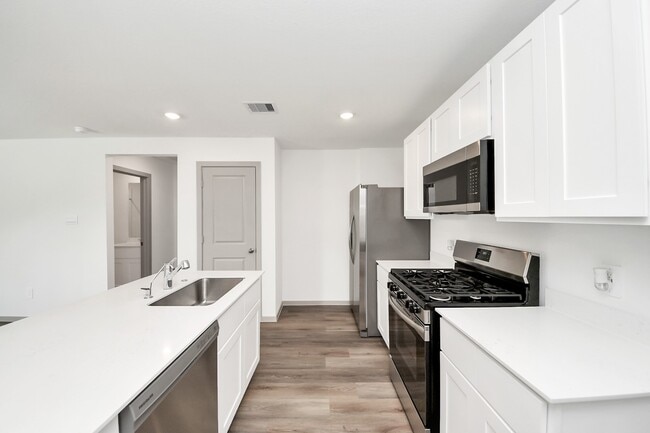 Photo - 1018 Bluegill Ln