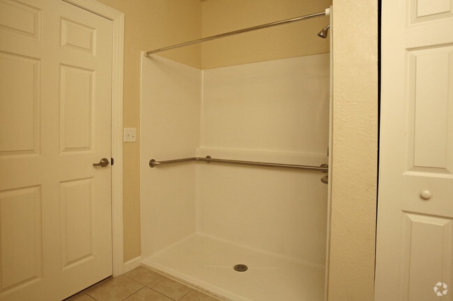 2BR,1BA