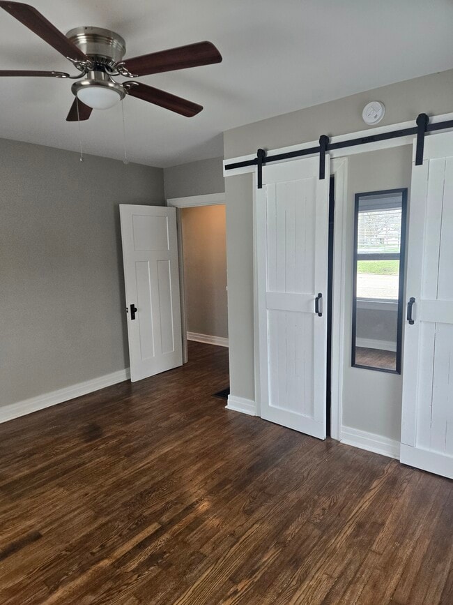 Photo - 288 Rosemont Garden