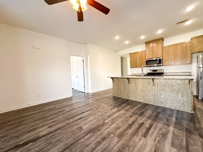 Photo - 325 Brook Ct Unidad 325 Westbrook Ct 1