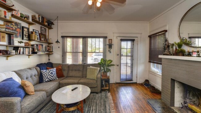 Photo - 2009 N 11th St