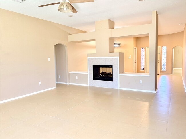 Photo - 23023 Canal Rd
