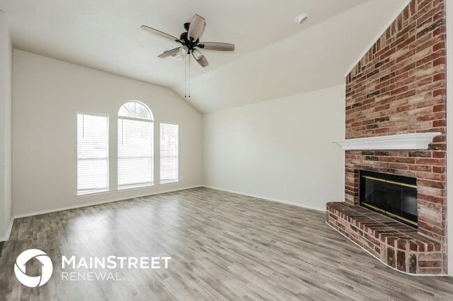 Photo - 204 Meadowbrooke Dr