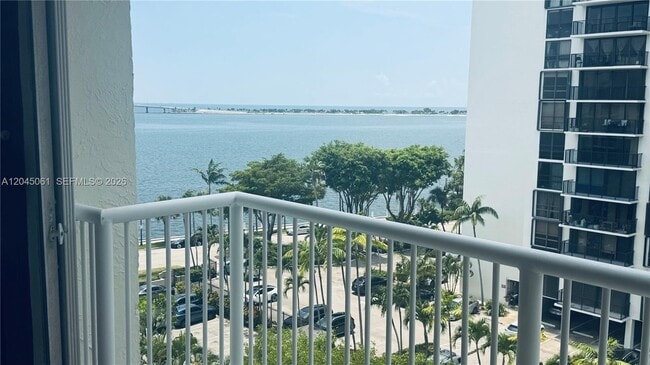 Photo - 1440 Brickell Bay Dr Unit 810