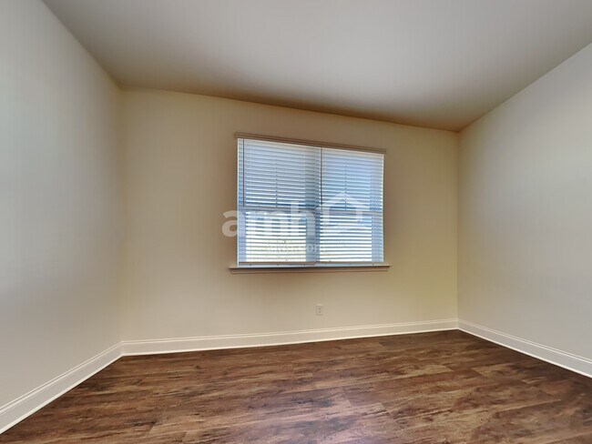 532 Summit View Ct
