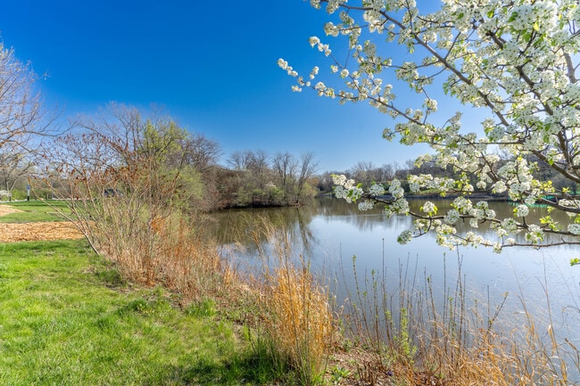 Photo - 5950 Oakwood Dr Unidad 2F