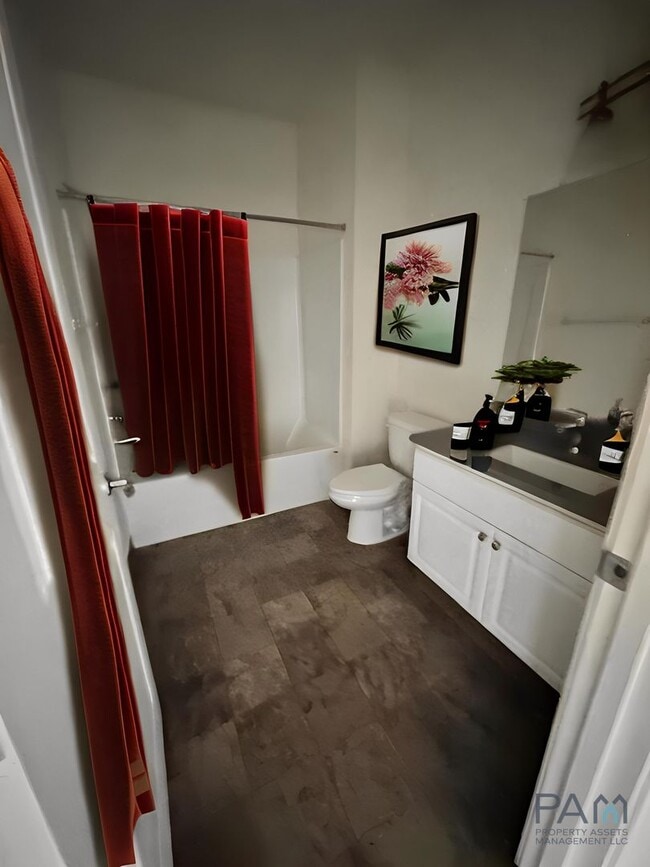 Meadow Brook Villas Apartments Newberg, OR