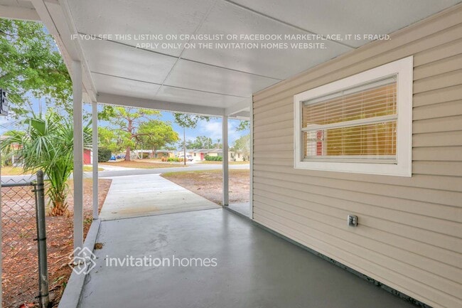 Photo - 7600 14th St N