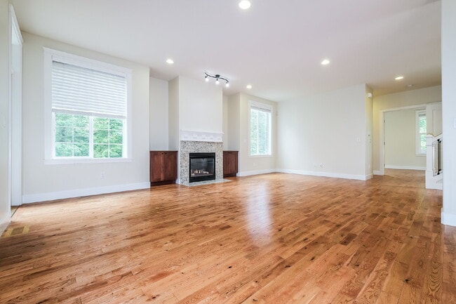 Photo - Beautiful Issaquah Highlands Home on Corner Lot with Greenbelt Views, Covered Porch and AC- AVAIL...