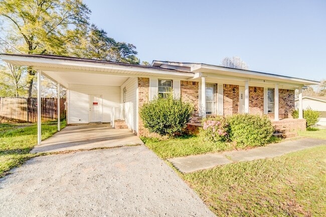 Photo - 35 Milton St