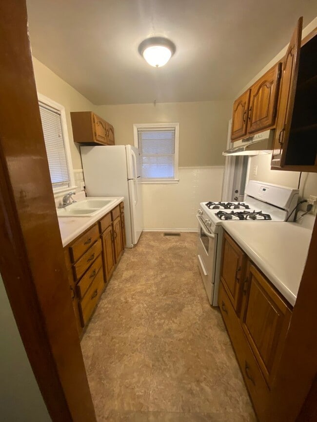 Photo - 3112 S Vermont Ave