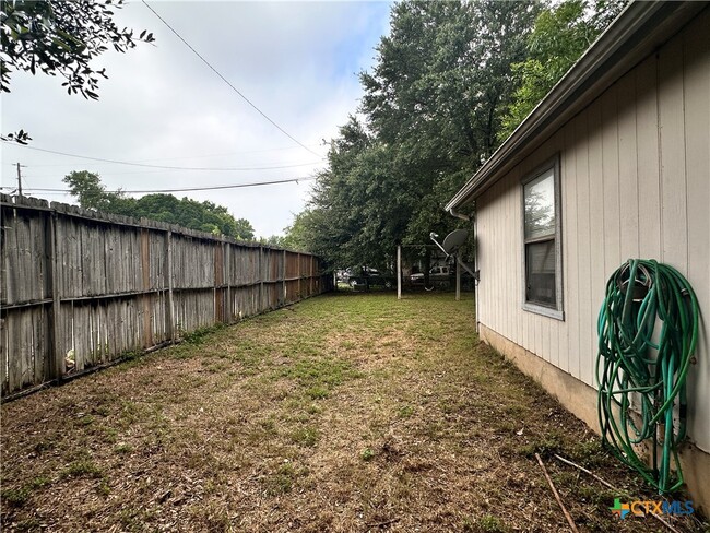 Photo - 129 Riverside Dr