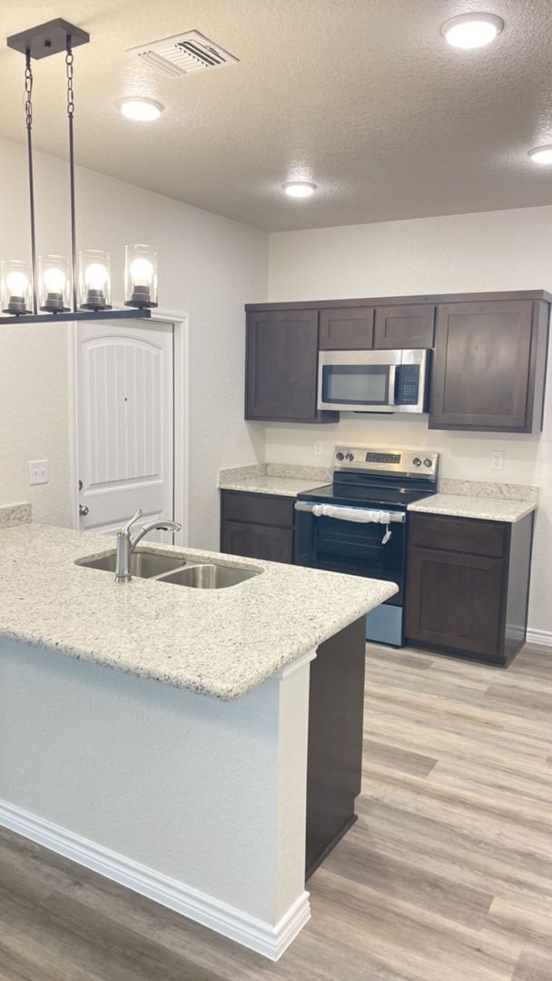 Photo - 118 Leon Ln Unidad B