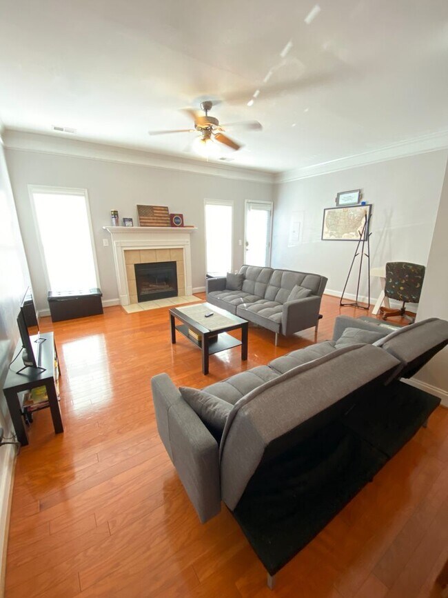 MoveIn Ready in Hampton Forest! Townhome Townhome Rental in Columbia SC