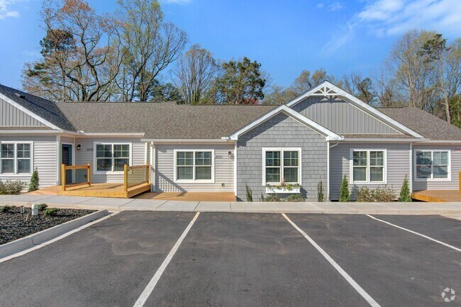 Building Photo - Handicap Accessible Modern 2-Bed, 2-Bath S... Rental