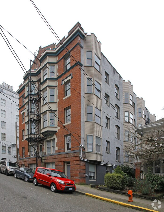 Photo - Lucretia Court