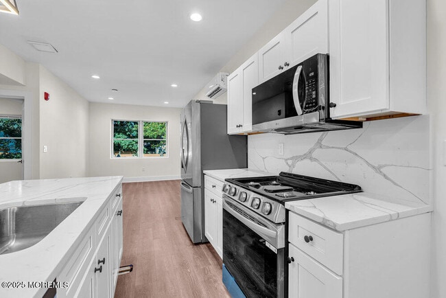 Photo - 700 1st Ave Unit B3