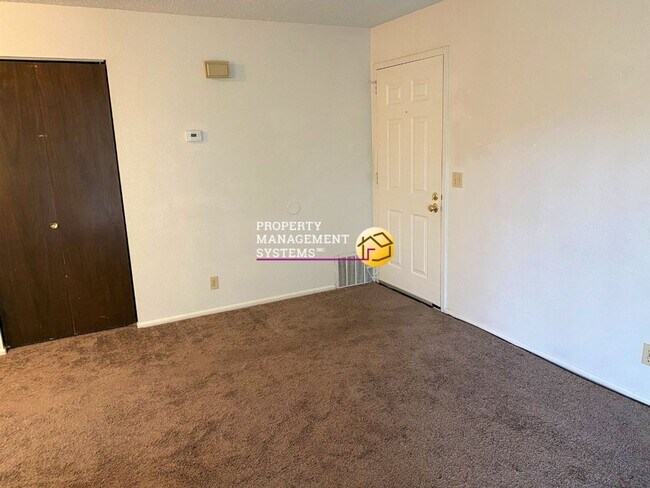 Photo - 1042qvc Unit H