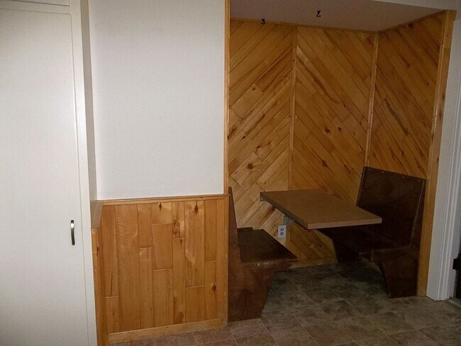 Photo - 334 E Elizabeth St Unit B